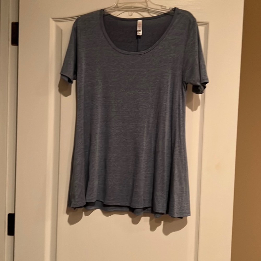 LulaRoe shirt